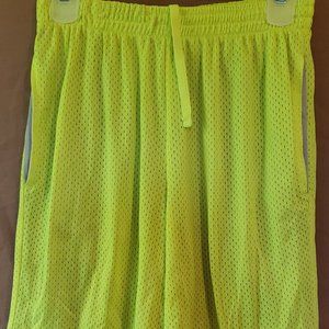 Starz, Neon Yellow shorts, Size S (28-30)
